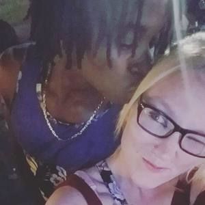 Meet your Posher, Alana